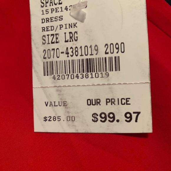 Large NWT - Picture 2 of 4